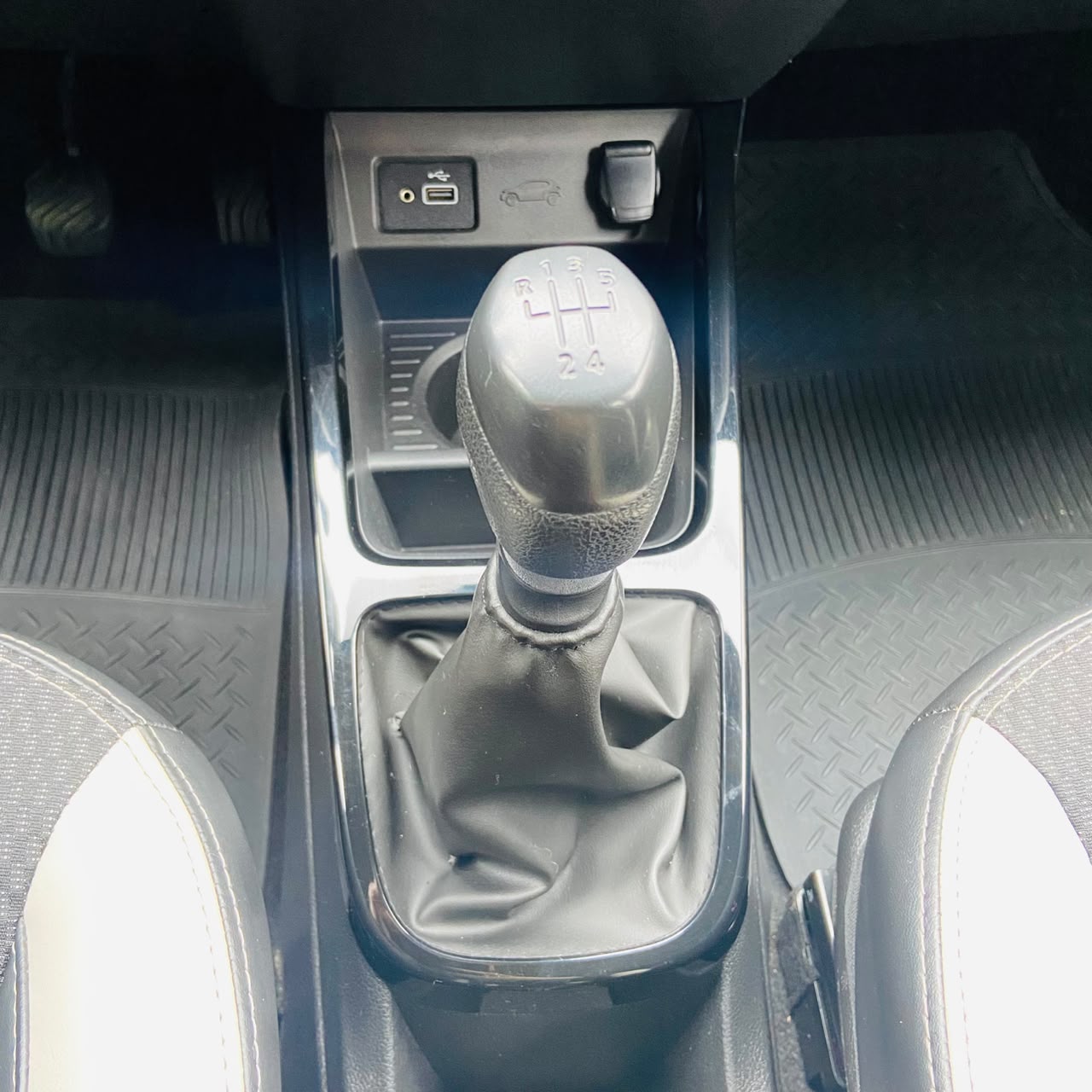 Renault Kwid Intense 1.0 - foto 3